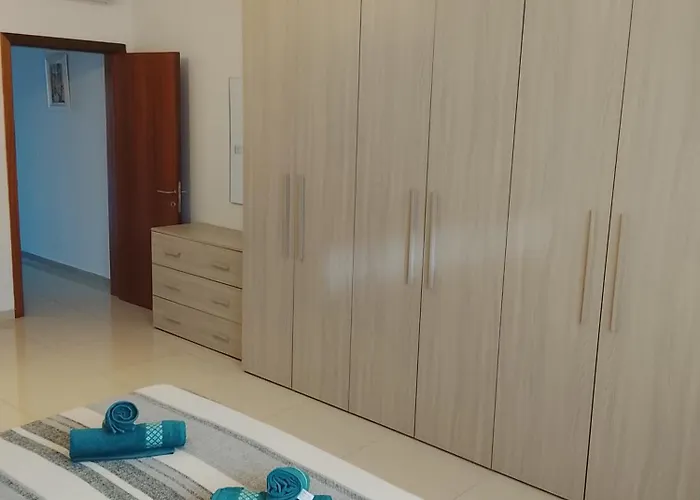 Apartman Sorrento San Ġiljan